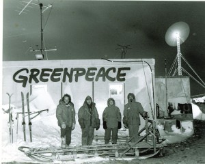 De bemanning van World Park Base 1988, vlnr Sjoerd, Keith, Sabine en Wojtek